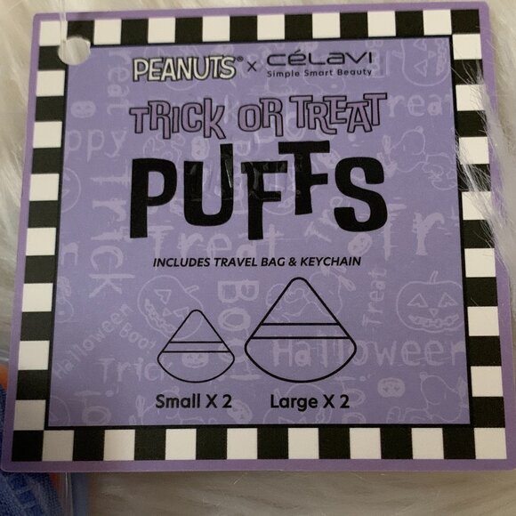 CELAVI X PEANUTS Snoopy Travel Cosmetic Puffs with Keychain Case - Picture 2 of 3